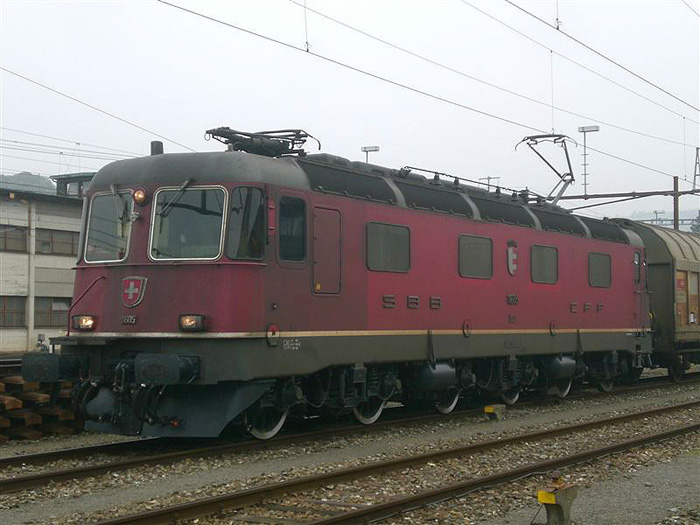Re 6/6 11605
